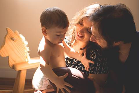 acompanhamento-ensaioemcasa-luznatural-lifestyle-familia-priscilianas-prisciladagnesi-fotografiadefamilia-sp-acompanhamentoinfantil-ensaiodefamilia-saopaulo-vilaromana-vilaleopoldina-vilapompeia-lapa-maedemenina-maedemenino-maedeprimeiraviagem-brincadeira'