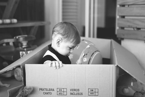 acompanhamento-ensaioemcasa-luznatural-lifestyle-familia-priscilianas-prisciladagnesi-fotografiadefamilia-sp-acompanhamentoinfantil-ensaiodefamilia-saopaulo-vilaromana-vilaleopoldina-vilapompeia-lapa-maedemenina-maedemenino-maedeprimeiraviagem-brincadeira'