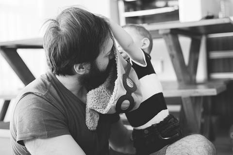 acompanhamento-ensaioemcasa-luznatural-lifestyle-familia-priscilianas-prisciladagnesi-fotografiadefamilia-sp-acompanhamentoinfantil-ensaiodefamilia-saopaulo-vilaromana-vilaleopoldina-vilapompeia-lapa-maedemenina-maedemenino-maedeprimeiraviagem-brincadeira'