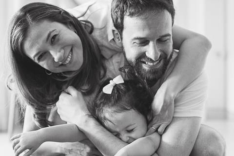 acompanhamento-ensaioemcasa-luznatural-lifestyle-familia-priscilianas-prisciladagnesi-fotografiadefamilia-sp-acompanhamentoinfantil-ensaiodefamilia-saopaulo-vilaromana-vilaleopoldina-vilapompeia-lapa-maedemenina-maedemenino-maedeprimeiraviagem-brincadeira'