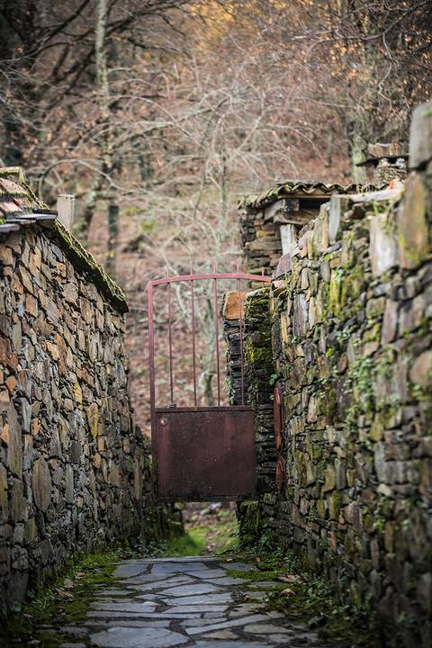 aldeias-aldeias de xisto-talasnal-xisto '