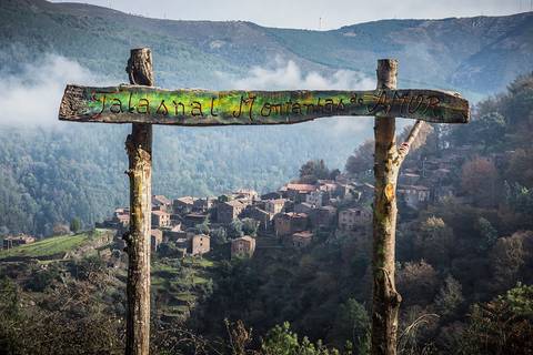 aldeias-aldeias de xisto-talasnal-xisto '