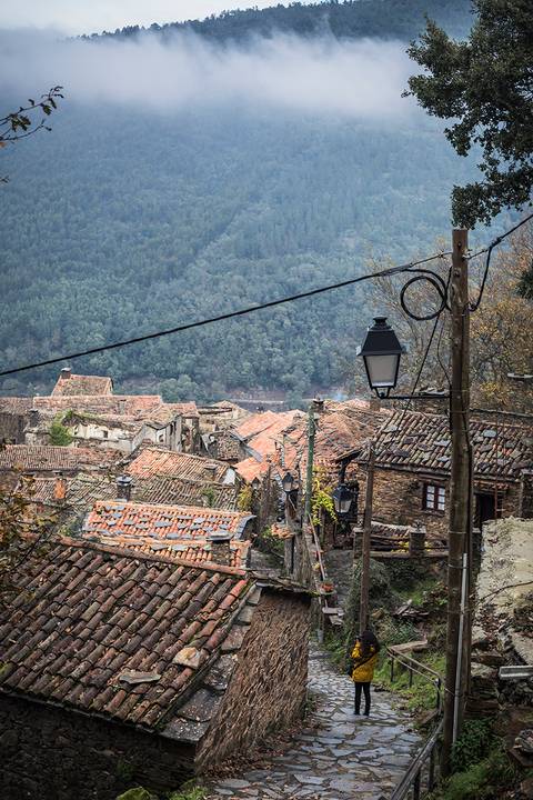 aldeias-aldeias de xisto-talasnal-xisto '