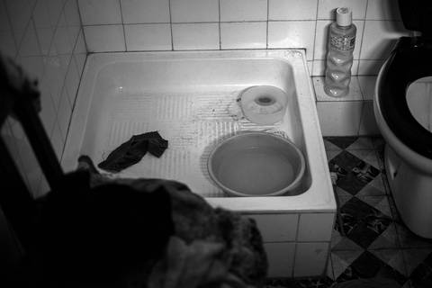 falta_de_condiçoes_Lousada/carloshernaniphotography'