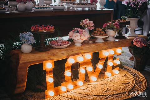 decoração casamento na praia de Ubatuba'