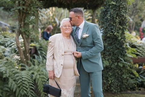 Noivo com avó
Casamento '