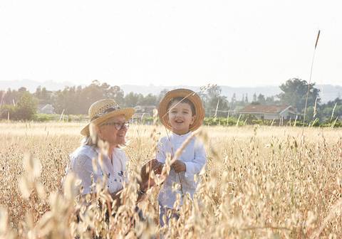 avó com neto felicidade cumplicidade'