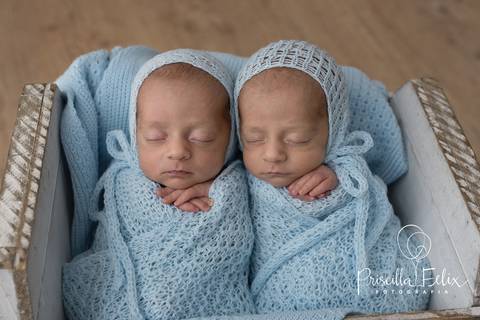 fotografia de gêmeos recém-nascidos, newborn de gêmeos '