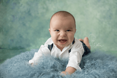 Gente, para tudo! Olha essa carinha!!! Heitor - 4 meses - posando de modelo bebê para tia Priscilla Felix Fotografia - Bebês, Recém-Nascidos e gestantes'