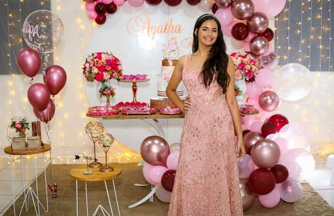 Cobertura Fotográfica de aniversário 15 anos de Agatha - Foto Rebecca Torquato'