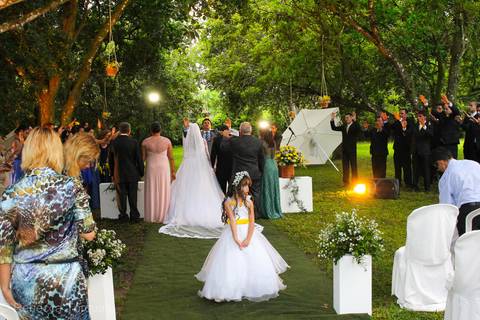 Cobertura Fotográfica de Casamento em Aldeia - Foto Rebecca Torquato'