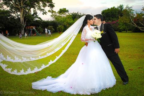 Cobertura Fotográfica de Casamento em Aldeia - Foto Rebecca Torquato'