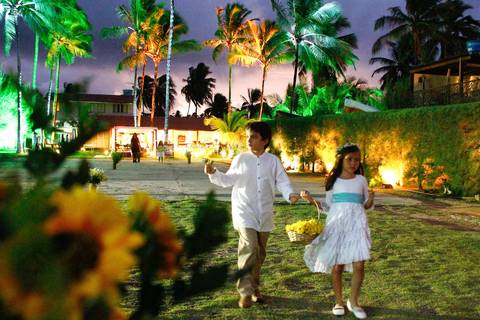 Casamento na Praia de Maracaipe - Foto Rebecca Torquato - Fotografa de Casamento'