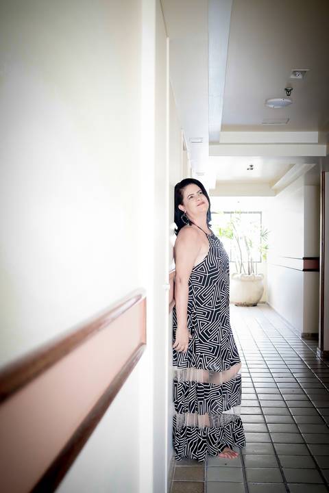 Ensaio Fotográfico Feminino no Hotel em Praia de Candeias - Foto Rebecca Torquato'