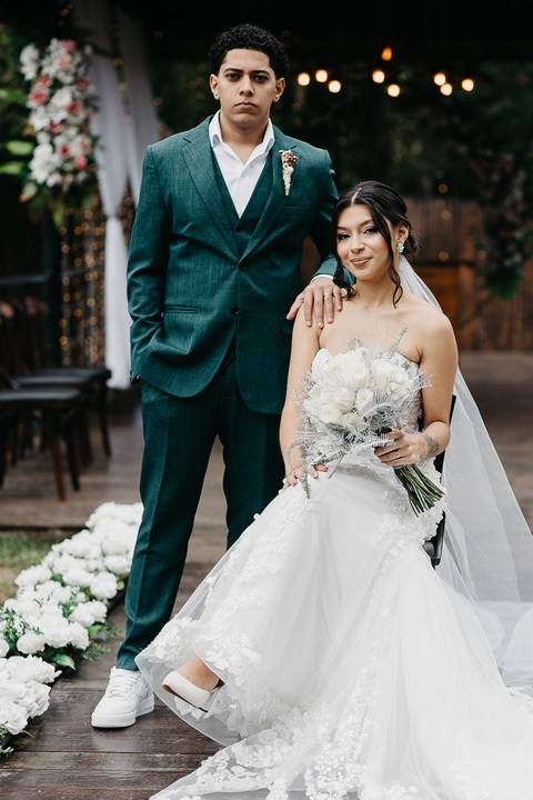 Fotografia de casamento 
noivo 
noivas
Buffet Cerejeiras
Guarulhos 
Wedding
Casamento ao ar livre 
Casamento de dia 
Mini wedding'