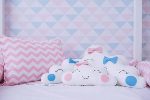 Decoração quarto bebê menina azul e rosa - nuvem'