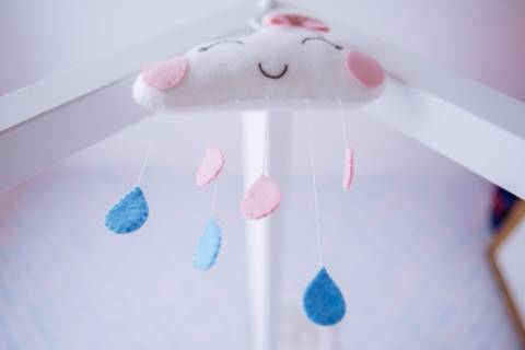Decoração quarto bebê menina azul e rosa - nuvem'