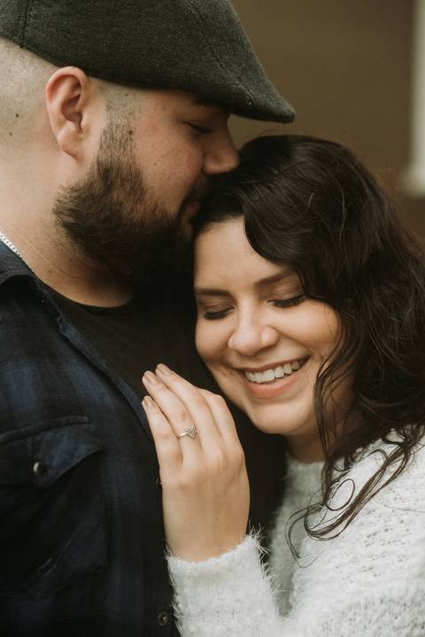 Ensaio de Casal sorrindo em paranapiacaba são paulo'
