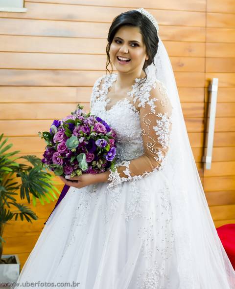 Vestido e Bouquet de noiva - Making Of Noiva'