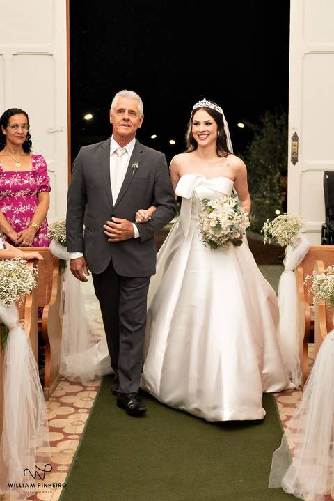 Fotografia de casamento atemporal, registrado em Alto Caparaó, MG.'