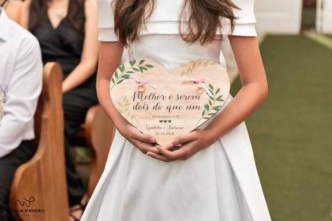 Fotografia de casamento atemporal, registrado em Alto Caparaó, MG.'