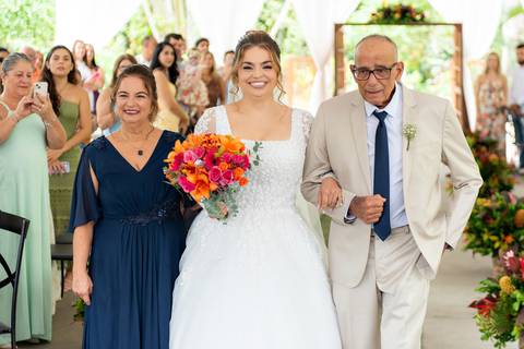 Fotografia de casamento emocionante em Alto Caparaó, MG. Registro autêntico e cheio de sentimento nas montanhas de Minas Gerais.'