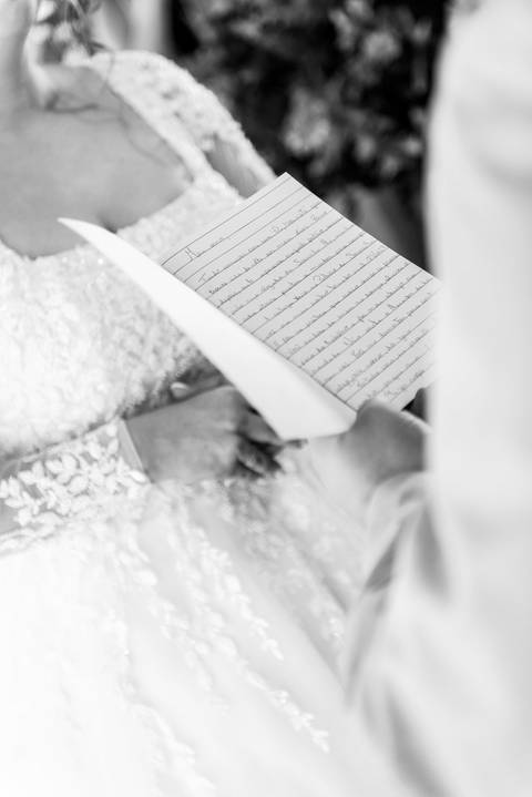 Fotografia de casamento emocionante em Alto Caparaó, MG. Registro autêntico e cheio de sentimento nas montanhas de Minas Gerais.'