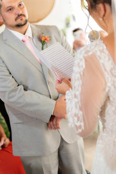 Fotografia de casamento emocionante em Alto Caparaó, MG. Registro autêntico e cheio de sentimento nas montanhas de Minas Gerais.'