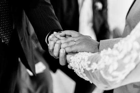 Fotografia de casamento emocionante em Alto Caparaó, MG. Registro autêntico e cheio de sentimento nas montanhas de Minas Gerais.'