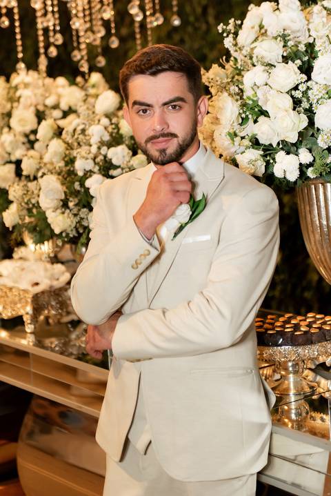 Fotografia de casamento atemporal com noivos em Espera Feliz, MG. Registro autêntico e cheio de sentimento nas montanhas de Minas Gerais'
