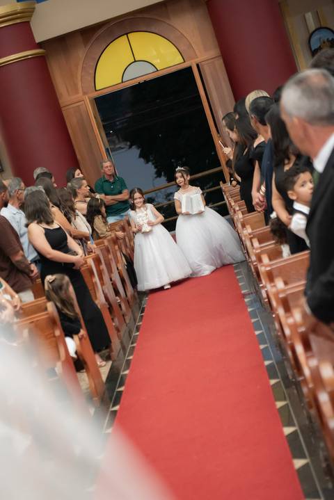Fotografia de casamento atemporal com noivos em Espera Feliz, MG. Registro autêntico e cheio de sentimento nas montanhas de Minas Gerais'