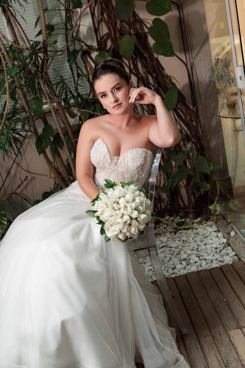 Making of da noiva em Espera Feliz-mg. Fotografia sensível e autêntica capturando os preparativos do casamento em Minas Gerais'