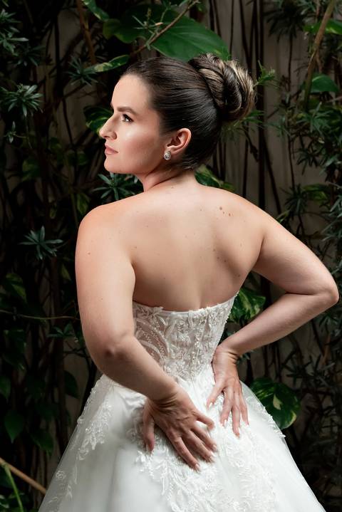 Making of da noiva em Espera Feliz-mg. Fotografia sensível e autêntica capturando os preparativos do casamento em Minas Gerais'