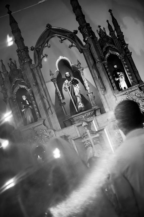 Wedding com estilo atemporal em Muriaé, MG. Fotografia autêntica e minimalista'