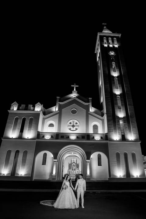 Wedding com estilo atemporal em Muriaé, MG. Fotografia autêntica e minimalista'