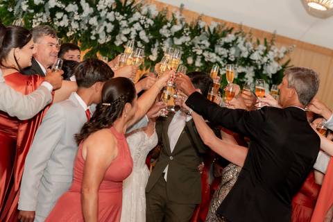 Fotógrafia de casamento atemporal registrando noivos em Venda Nova do Imigrante, ES'