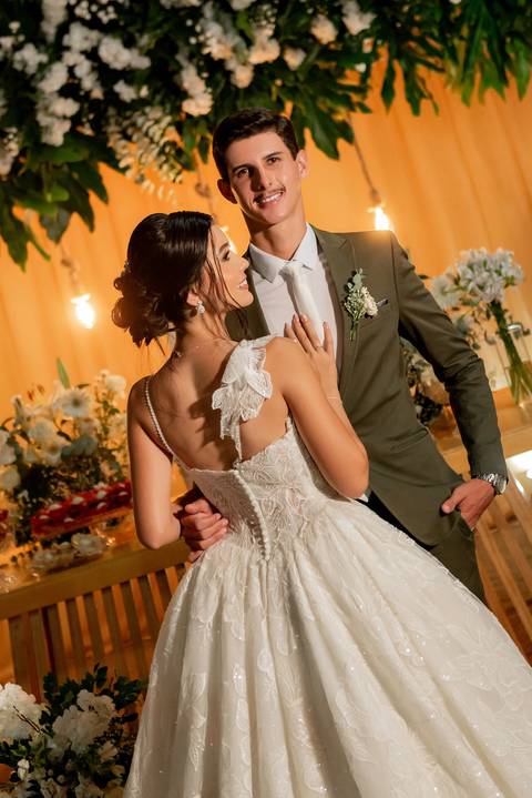 Fotógrafia de casamento atemporal registrando noivos em Venda Nova do Imigrante, ES'