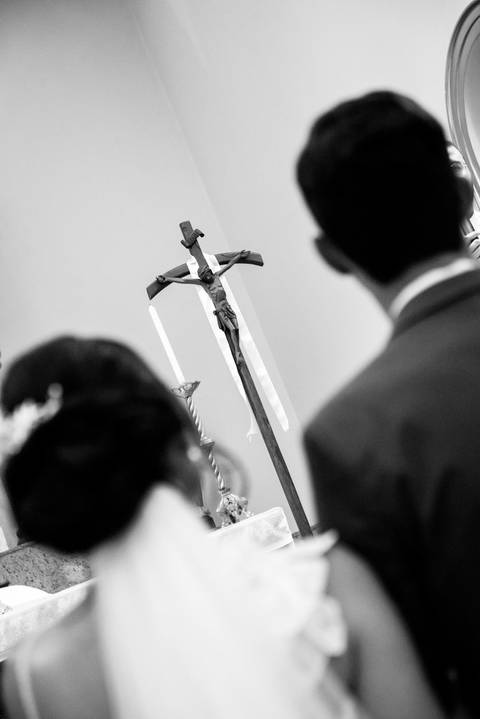 Fotógrafia de casamento atemporal registrando noivos em Venda Nova do Imigrante, ES'