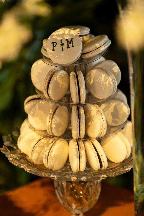 Fotógrafo de casamento atemporal registrando noivos em Carangola MG'