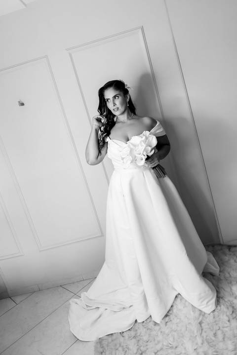 Making of da noiva em Carangola, MG capturado com estilo atemporal por fotógrafo de casamento'