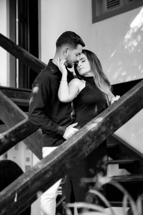 Fotografia de ensaio pré-wedding com estilo atemporal, realizado em Espera Feliz, MG'