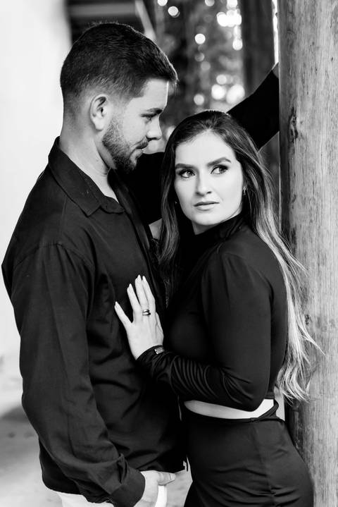 Fotografia de ensaio pré-wedding com estilo atemporal, realizado em Espera Feliz, MG'