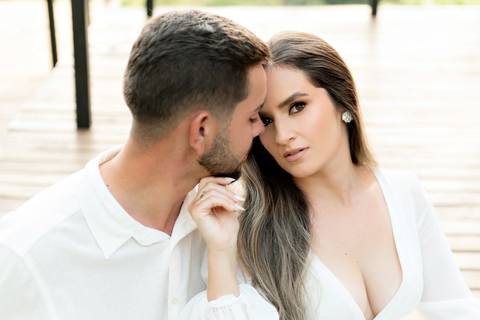 Fotografia de ensaio pré-wedding com estilo atemporal, realizado em Espera Feliz, MG'
