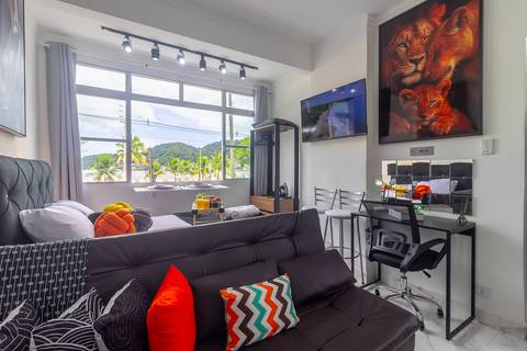 Apartamento decorado para locação de temporada em São Vicente, com vista para o mar e decoração de alto padrão – fotografia imobiliária profissional por Fernando Freire'