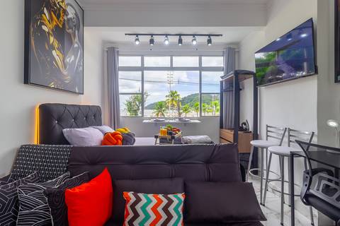 Apartamento decorado para locação de temporada em São Vicente, com vista para o mar e decoração de alto padrão – fotografia imobiliária profissional por Fernando Freire'