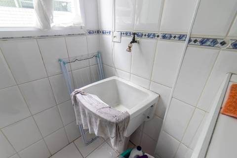 Fotografia Imobiliária de um apartamento novo para aluguel. Fotografia profissional por Fernando Freire, especialista em Airbnb e Booking.  Foto interna do apartamento.'