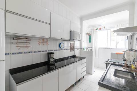 Fotografia Imobiliária de um apartamento novo para aluguel. Fotografia profissional por Fernando Freire, especialista em Airbnb e Booking.  Foto interna do apartamento.'