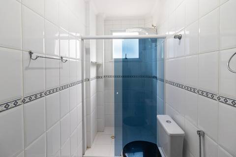 Fotografia Imobiliária de um apartamento novo para aluguel. Fotografia profissional por Fernando Freire, especialista em Airbnb e Booking.  Foto interna do apartamento.'