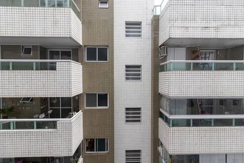Fotografia Imobiliária de um apartamento novo para aluguel. Fotografia profissional por Fernando Freire, especialista em Airbnb e Booking.  Foto interna do apartamento.'