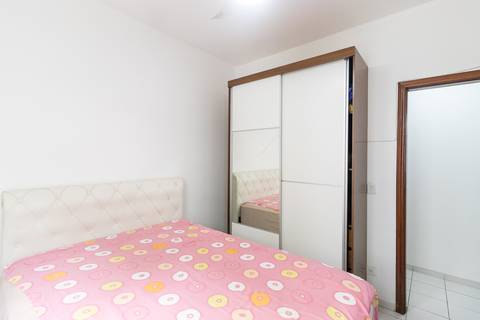 Fotografia Imobiliária de um apartamento novo para aluguel. Fotografia profissional por Fernando Freire, especialista em Airbnb e Booking.  Foto interna do apartamento.'